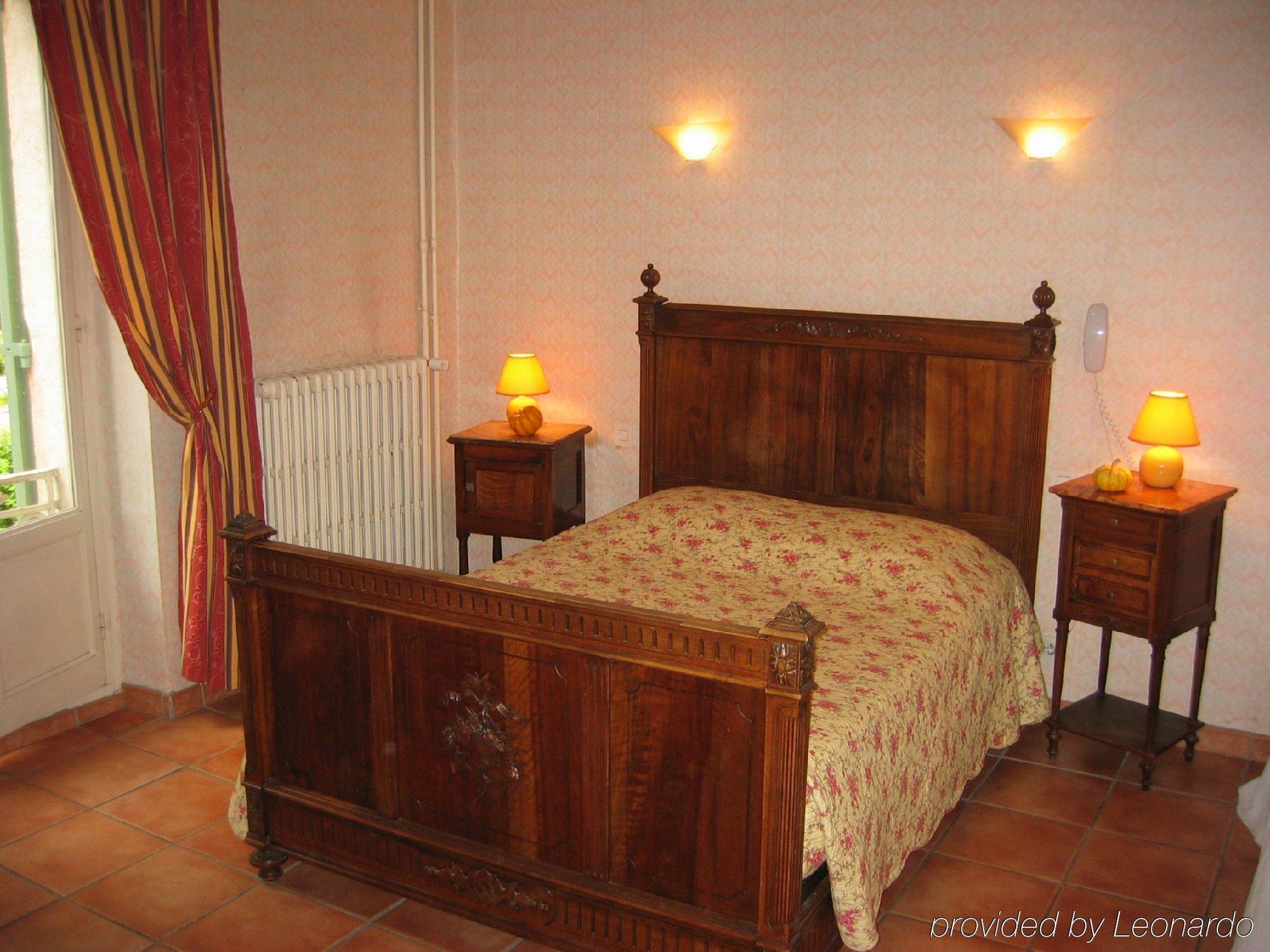 אביניון Au Saint Roch - Hotel Et Jardin מראה חיצוני תמונה