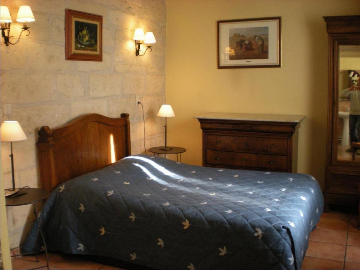 אביניון Au Saint Roch - Hotel Et Jardin חדר תמונה